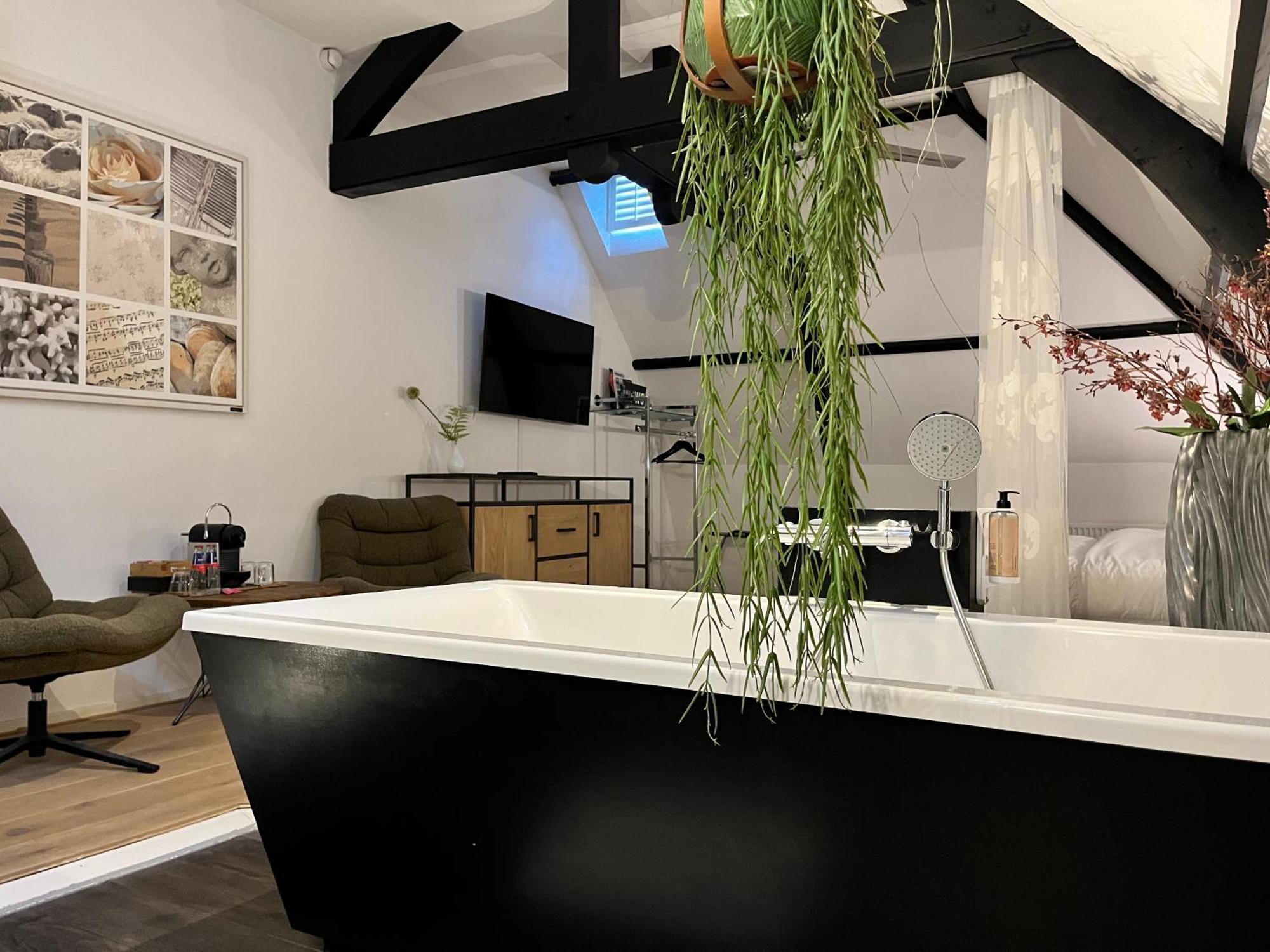 Hotel Villa Ruimzicht Доетинхем Екстериор снимка