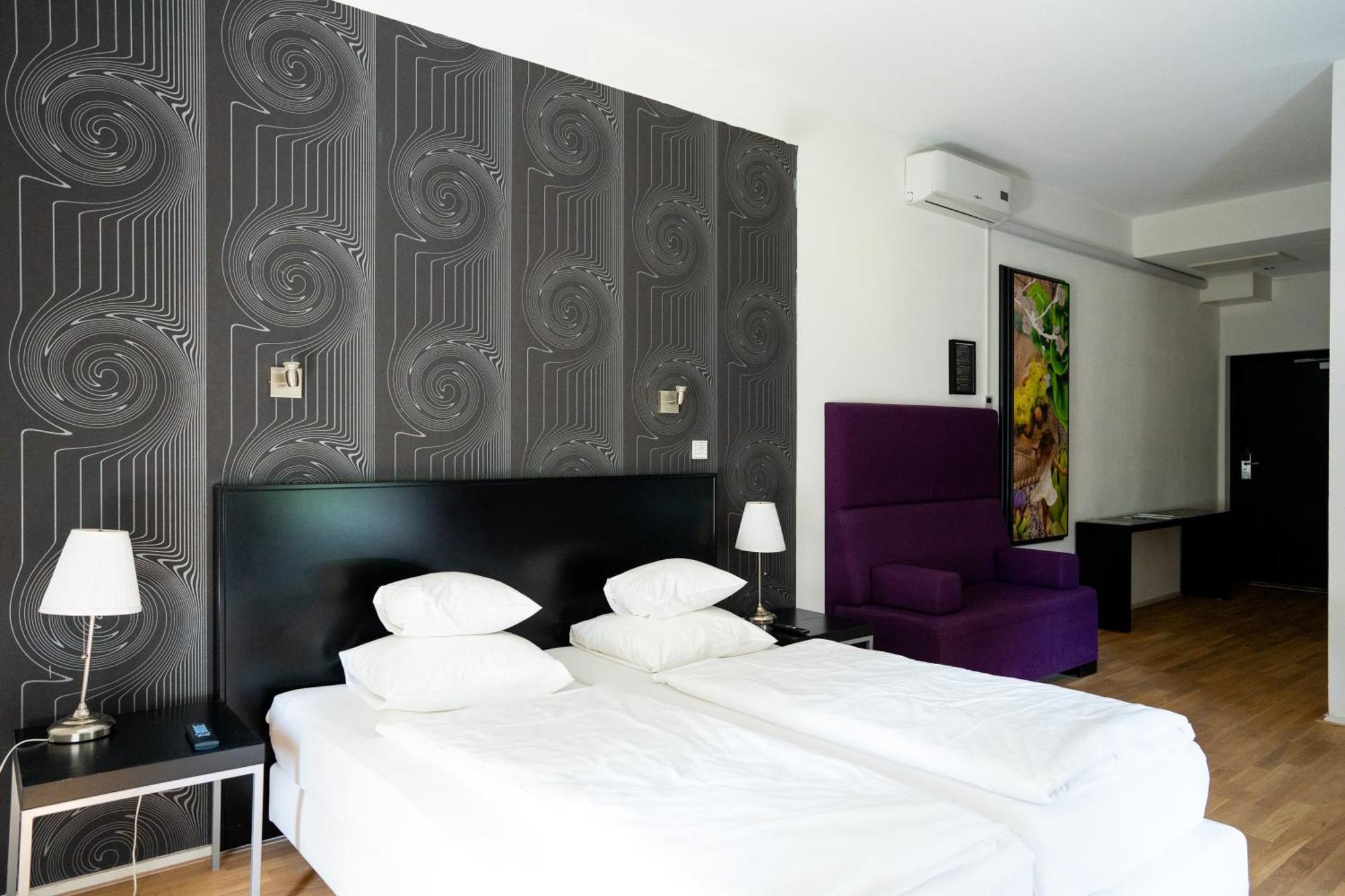 Hotel Villa Ruimzicht Доетинхем Екстериор снимка