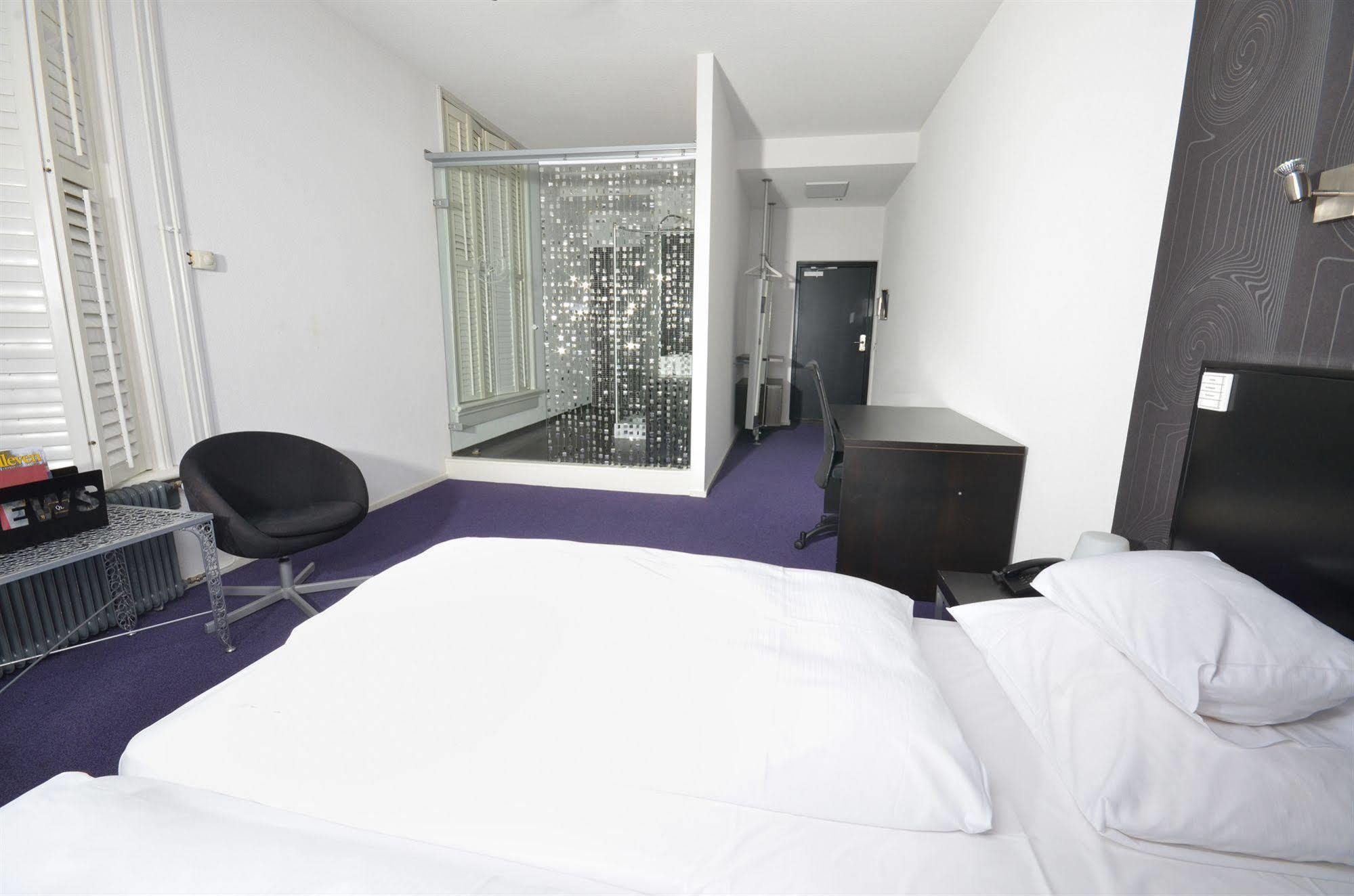 Hotel Villa Ruimzicht Доетинхем Екстериор снимка
